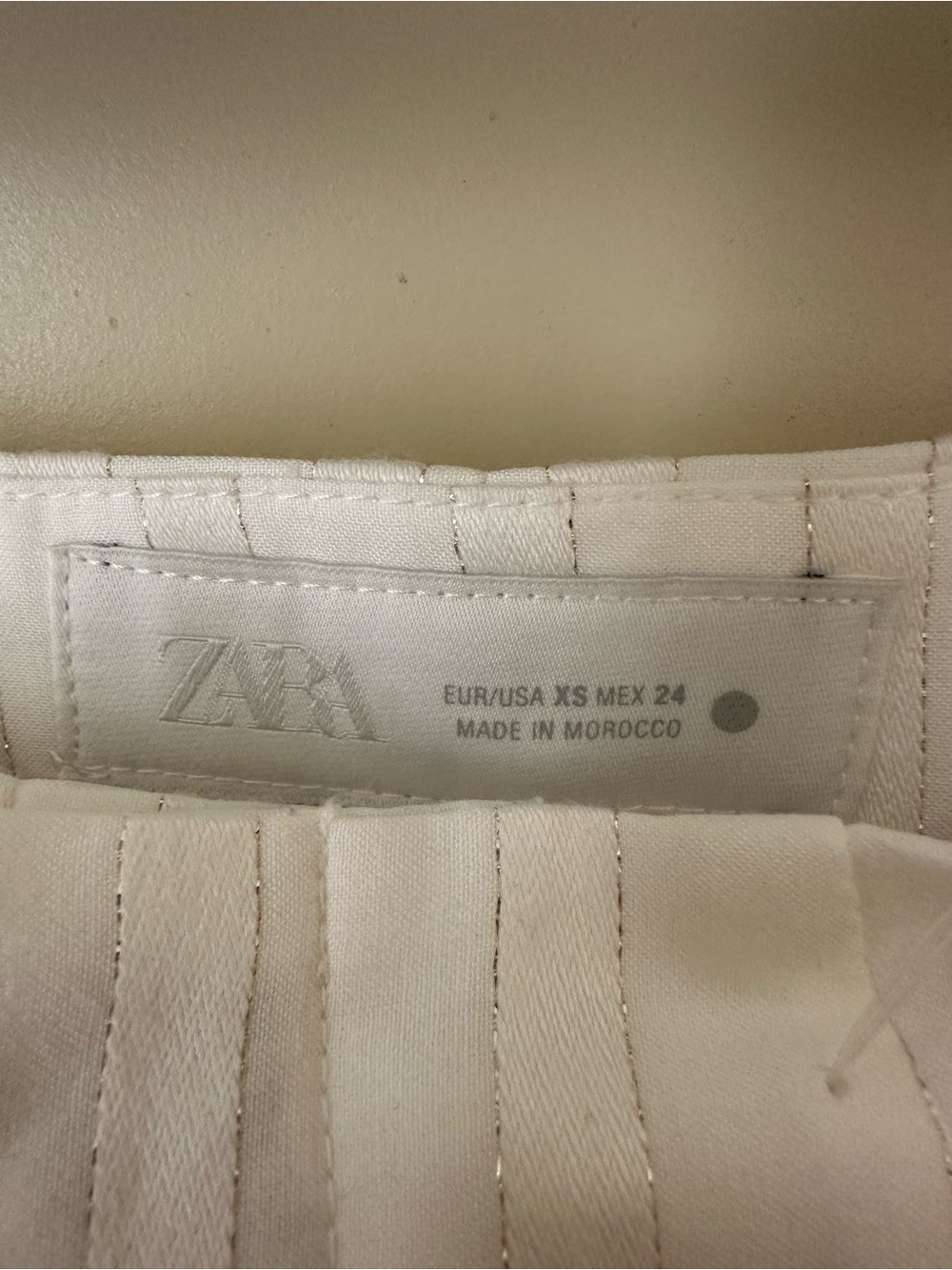 ZARA Cream and gold thread wide leg slacks